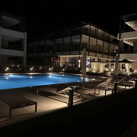 Apartment Mgh Luxury - Corte Garden 34 *