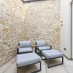Mgh Luxury - Corte Garden 34