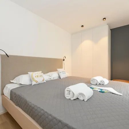 Mgh Luxury - Corte Garden 34 Lägenhet Bardolino