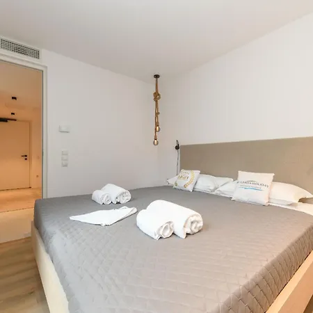 Mgh Luxury - Corte Garden 34 Бардоліно