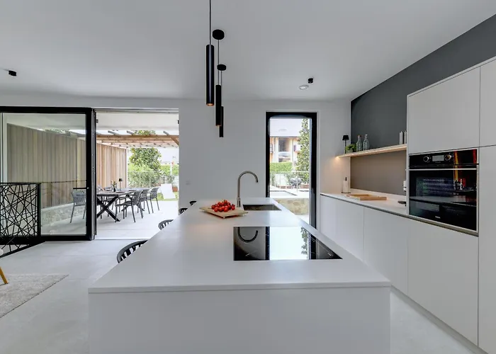 Mgh Luxury - Corte Garden 34 Апартаменти Бардоліно