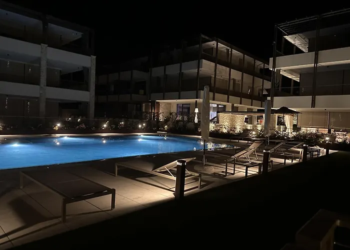 Апартаменти Mgh Luxury - Corte Garden 34 *