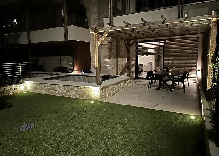 Апартаменти Mgh Luxury - Corte Garden 34 Бардоліно