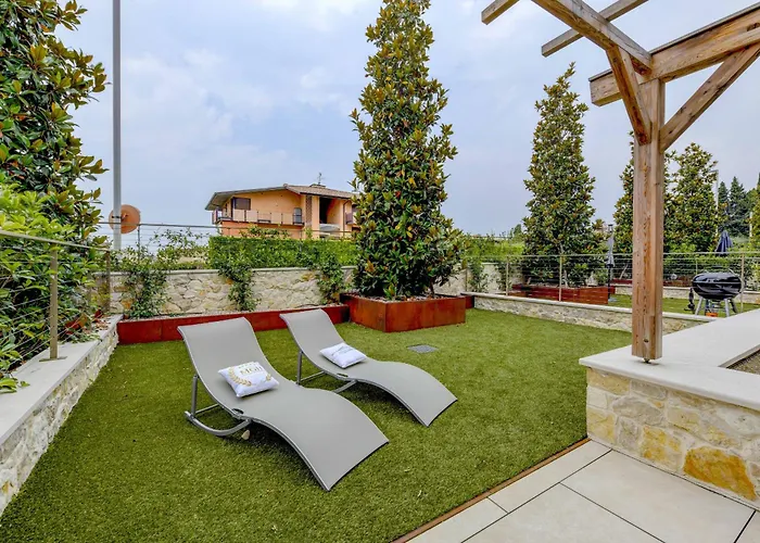 Mgh Luxury - Corte Garden 34 ברדולינו